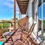 The One 8 Hotel In Green Point - Solar Power